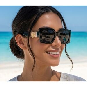 NWT Versace VE4478U Black Oversized 55mm Sunglasses